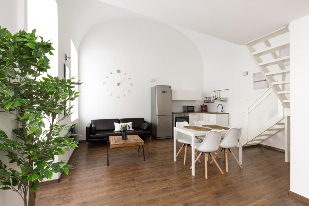B17 Bajcsy Apartment Budapeste Exterior foto